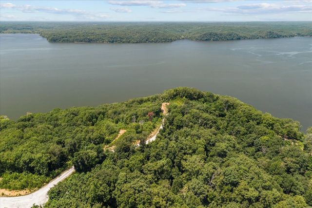 0 Float Dr, Waverly, TN 37185