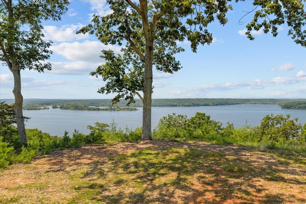 0 Float Dr, Waverly, TN 37185