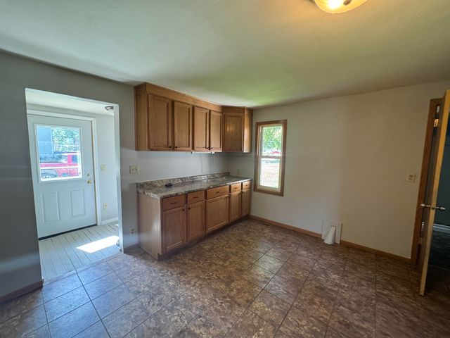 1806 & 1808 Bailey St., Charles City, IA 50616