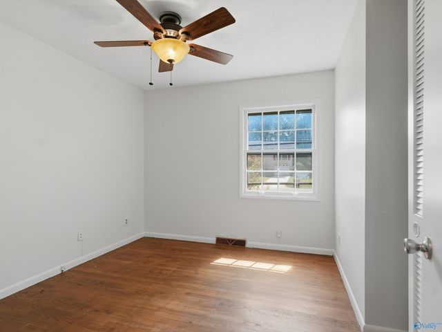 211 Cumberland Drive SE, Huntsville, AL 35803
