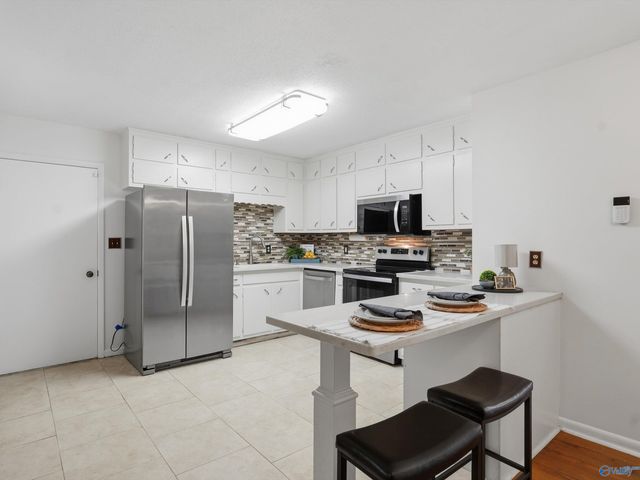 211 Cumberland Drive SE, Huntsville, AL 35803