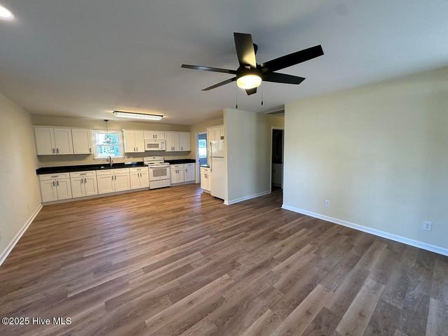 1620 West Street, Elizabeth City, NC 27909