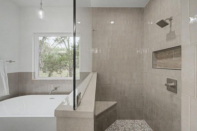 39 Summertime Cir CIR, Wimberley, TX 78676