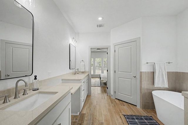 39 Summertime Cir CIR, Wimberley, TX 78676