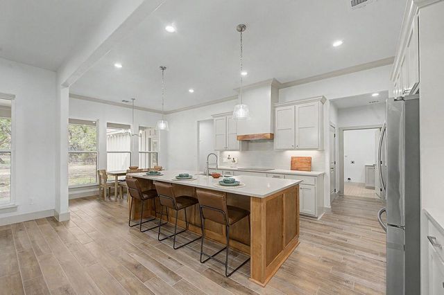 39 Summertime Cir CIR, Wimberley, TX 78676