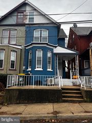 520 N 3RD ST, Columbia, PA 17512