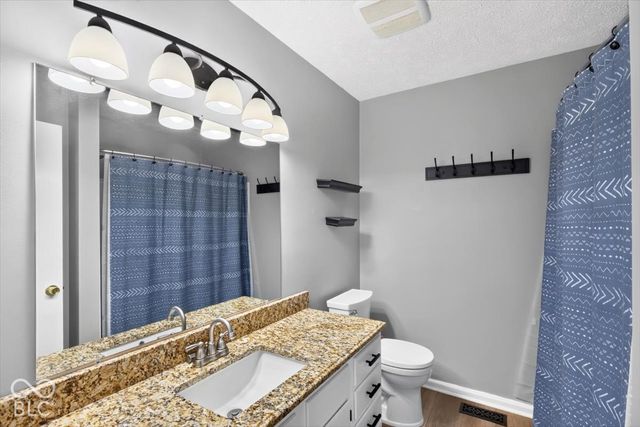 1101 Riverview Drive, Greenfield, IN 46140