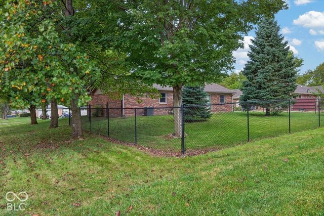 1101 Riverview Drive, Greenfield, IN 46140