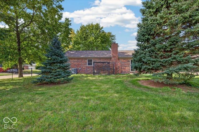 1101 Riverview Drive, Greenfield, IN 46140