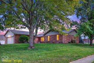 1101 Riverview Drive, Greenfield, IN 46140