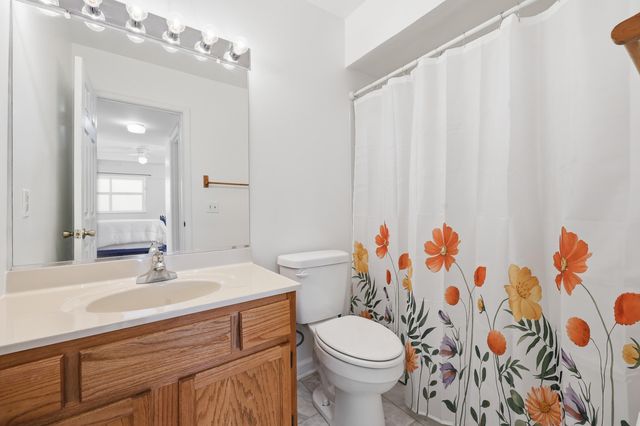 1076 Armstrong Mill Road D, Lexington, KY 40517