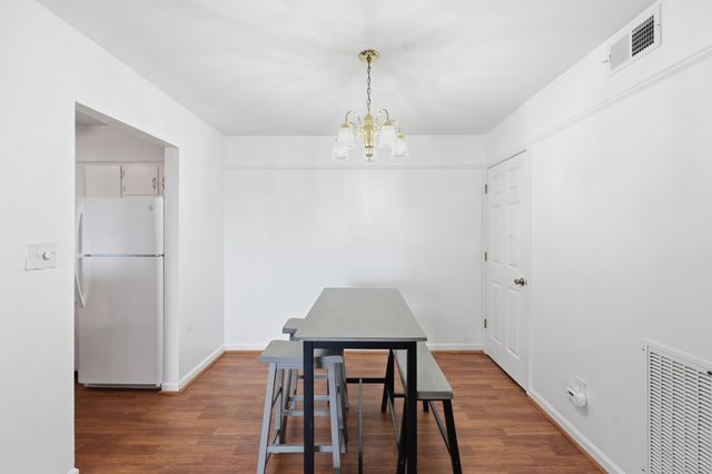 1076 Armstrong Mill Road D, Lexington, KY 40517