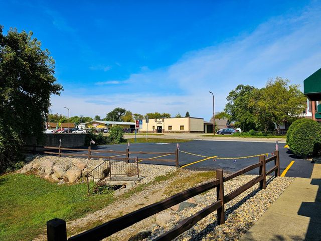 113 North St E, Detroit Lakes, MN 56501