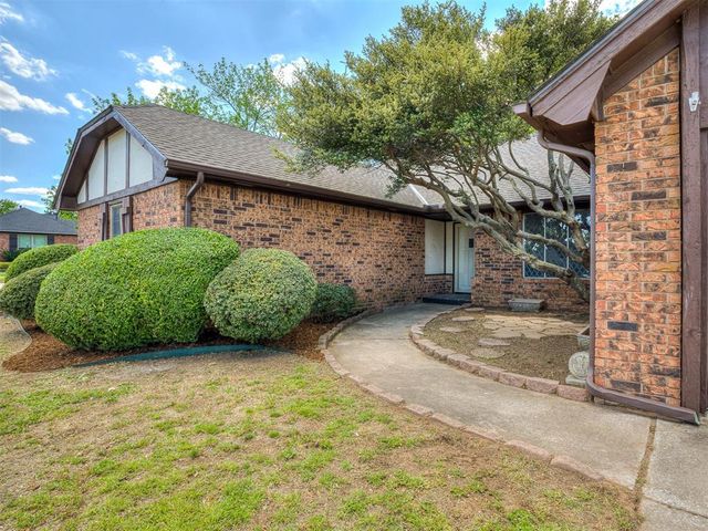 716 Landsdowne Drive, Norman, OK 73072