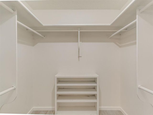 716 Landsdowne Drive, Norman, OK 73072