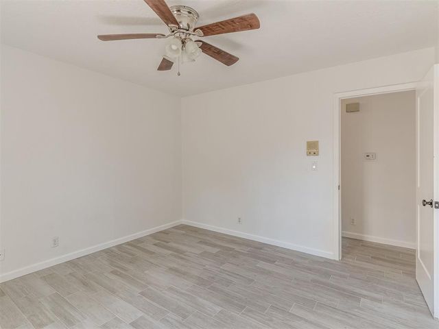 716 Landsdowne Drive, Norman, OK 73072