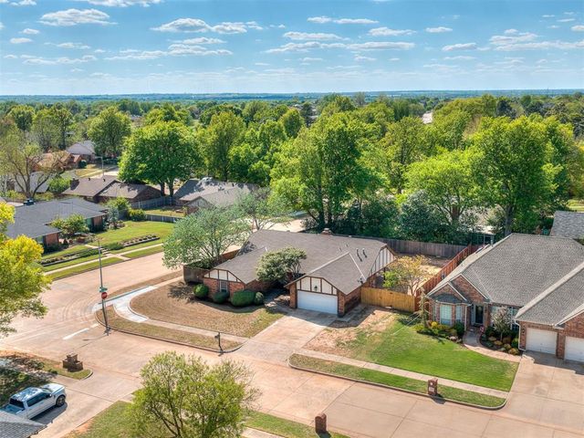 716 Landsdowne Drive, Norman, OK 73072