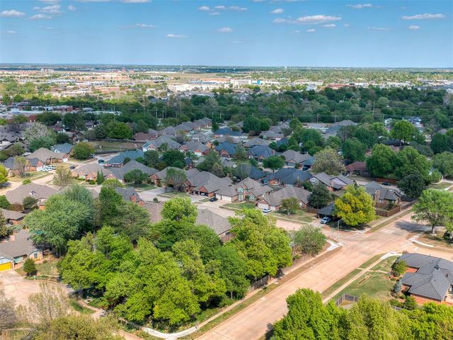 716 Landsdowne Drive, Norman, OK 73072
