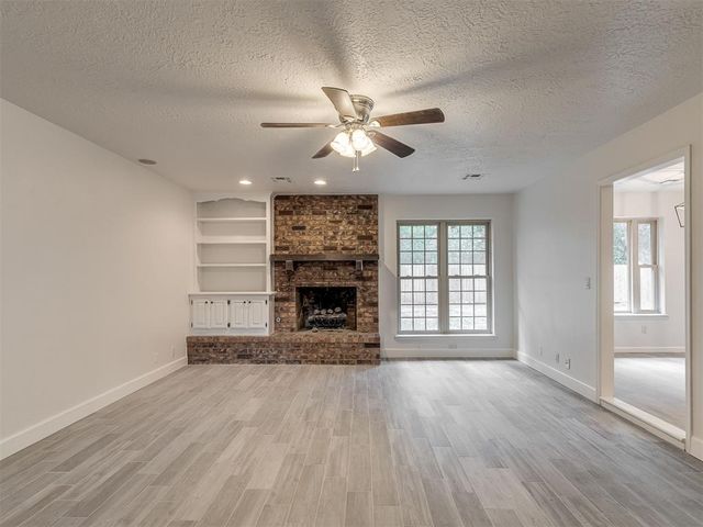 716 Landsdowne Drive, Norman, OK 73072