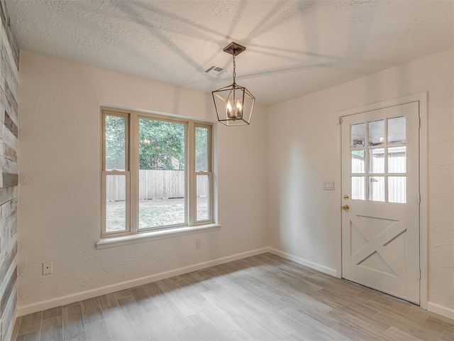 716 Landsdowne Drive, Norman, OK 73072