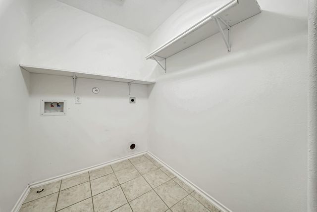 33127 Cottonwood Bend, Magnolia, TX 77354