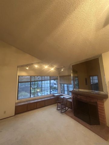 4055 Crystal Dawn Lane 201, San Diego, CA 92122