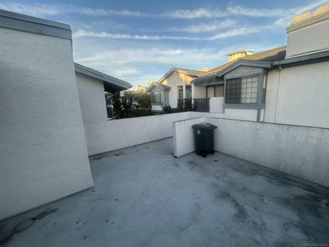 4055 Crystal Dawn Lane 201, San Diego, CA 92122