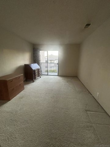 4055 Crystal Dawn Lane 201, San Diego, CA 92122