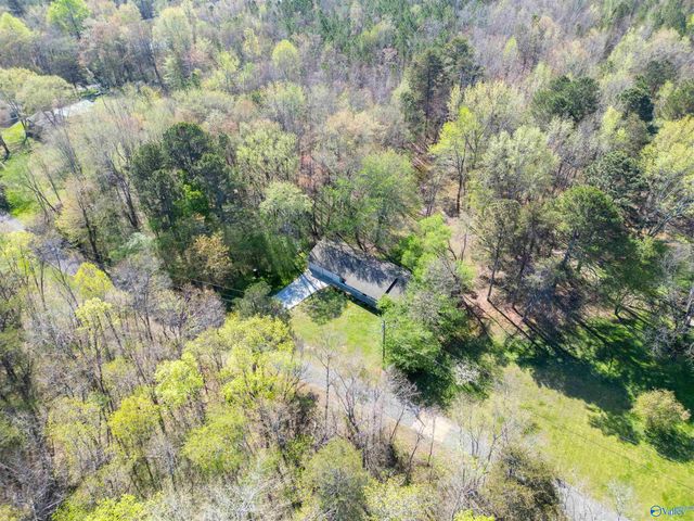 1416 Skyline Avenue, Fort Payne, AL 35967