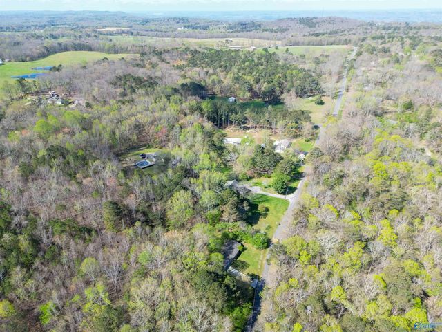 1416 Skyline Avenue, Fort Payne, AL 35967