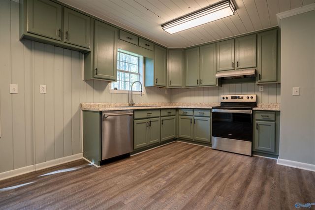 1416 Skyline Avenue, Fort Payne, AL 35967