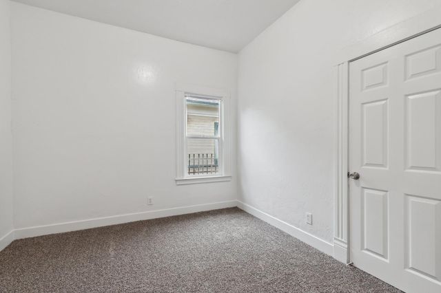 320 N Effie Street, Fresno, CA 93701