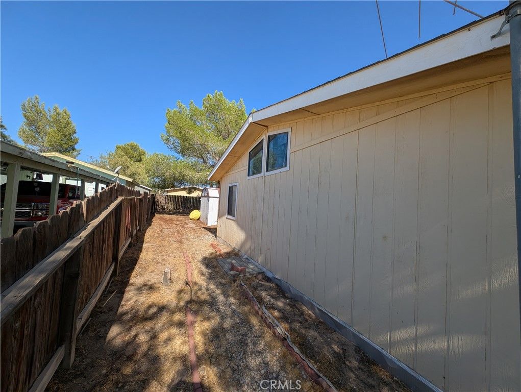 Image 12 of property listing at 19012 Panther Avenue, Adelanto, CA 92301