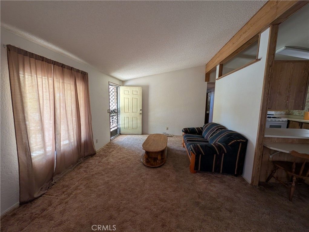 Image 26 of property listing at 19012 Panther Avenue, Adelanto, CA 92301