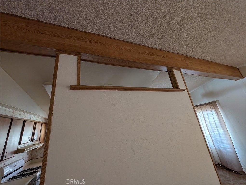 Image 31 of property listing at 19012 Panther Avenue, Adelanto, CA 92301
