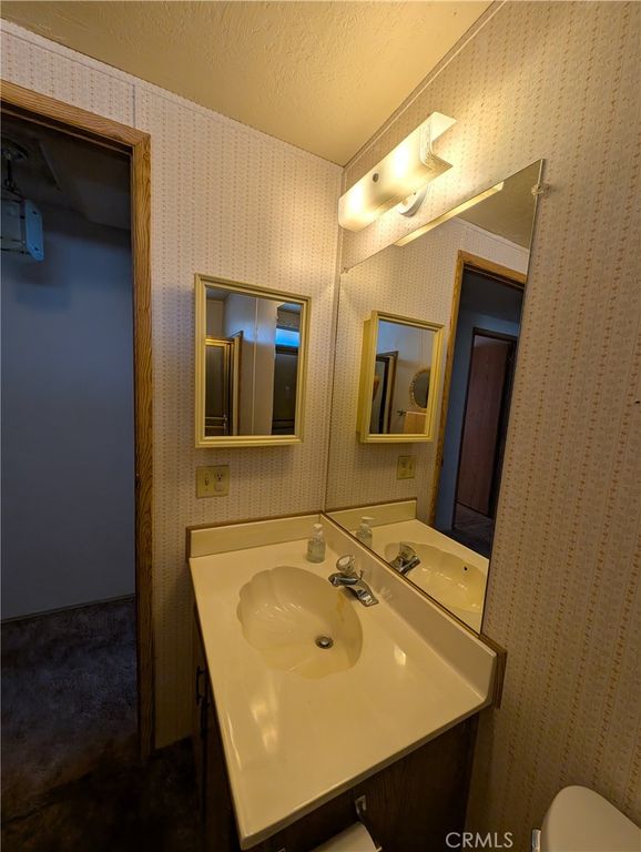 Image 46 of property listing at 19012 Panther Avenue, Adelanto, CA 92301