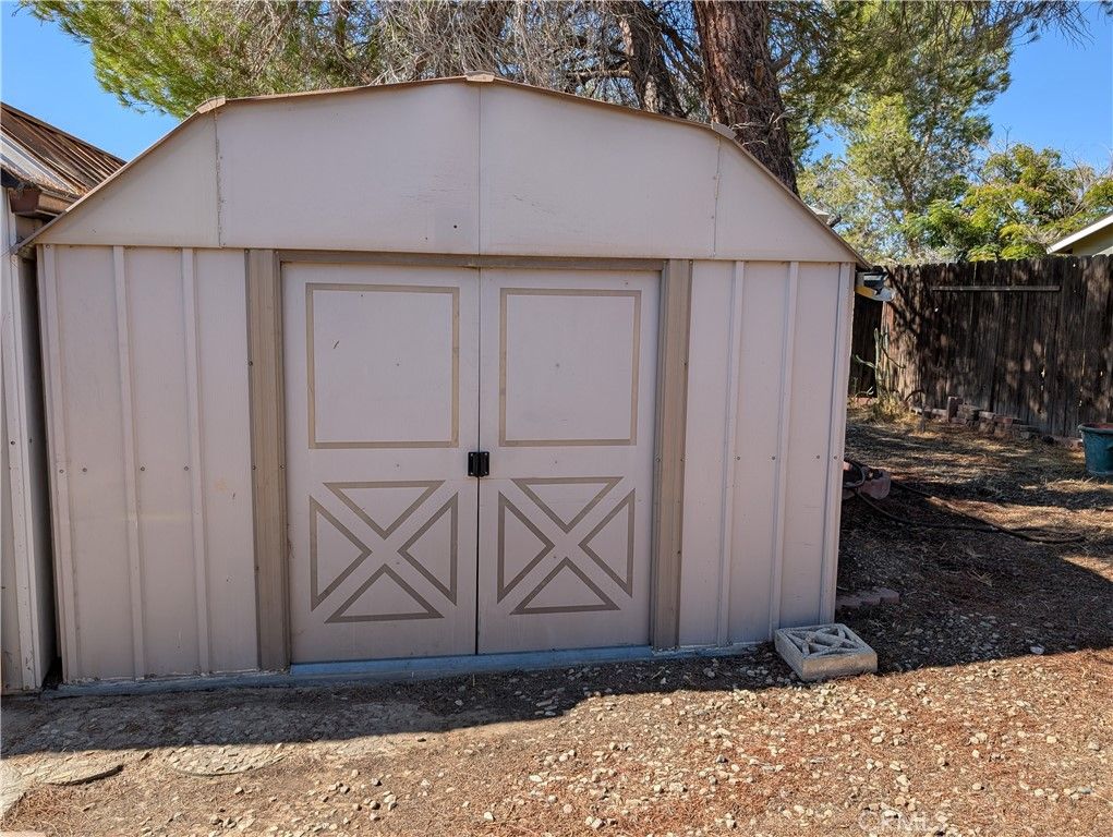 Image 69 of property listing at 19012 Panther Avenue, Adelanto, CA 92301