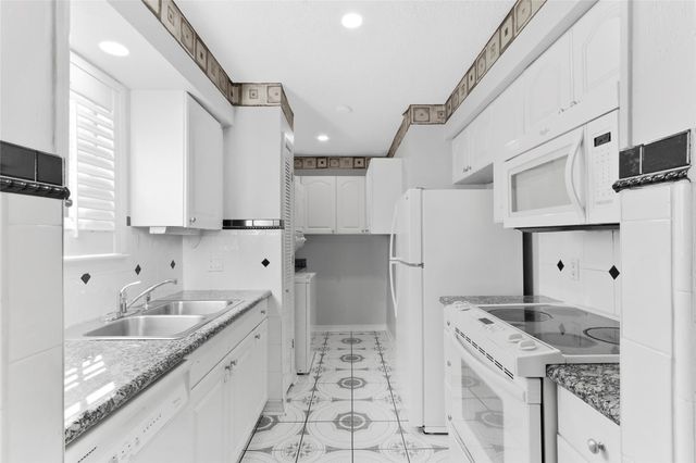 2800 Jeanetta Street 709, Houston, TX 77063