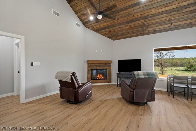 9724 Bethel Road, Hackett, AR 72937