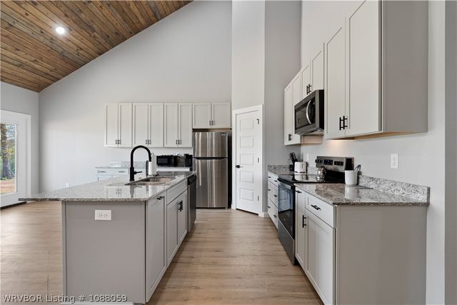 9724 Bethel Road, Hackett, AR 72937