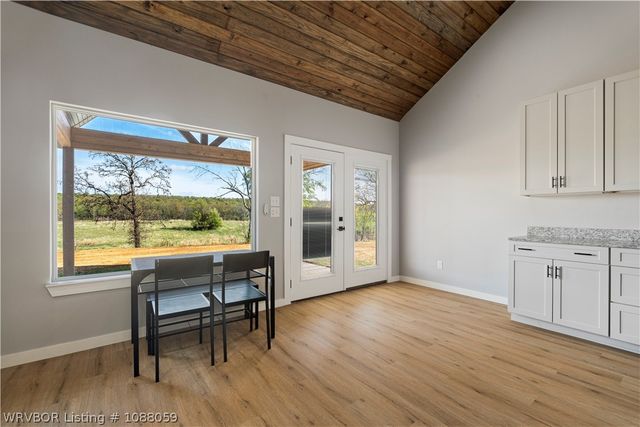 9724 Bethel Road, Hackett, AR 72937