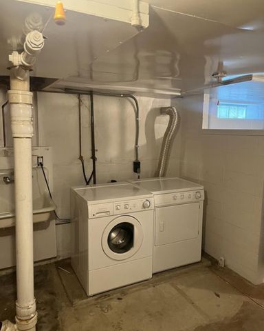 1080 7th Street, Marion, IA 52302