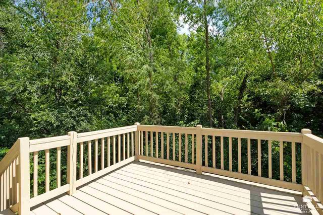 614 Highland Ridge Drive, Manhattan, KS 66503