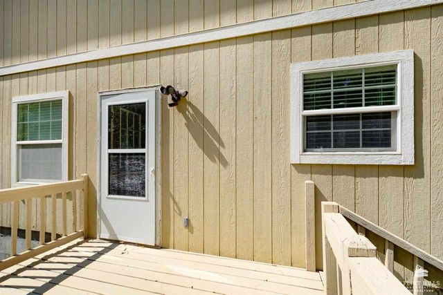 614 Highland Ridge Drive, Manhattan, KS 66503