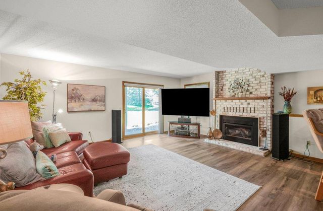 8906 Ashley Terrace, Brooklyn Park, MN 55443