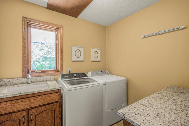 8906 Ashley Terrace, Brooklyn Park, MN 55443