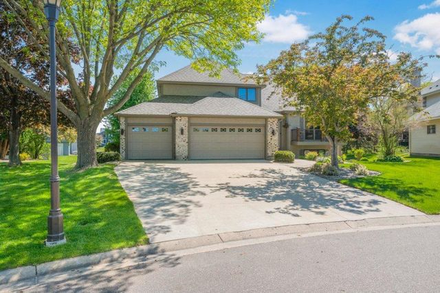 8906 Ashley Terrace, Brooklyn Park, MN 55443