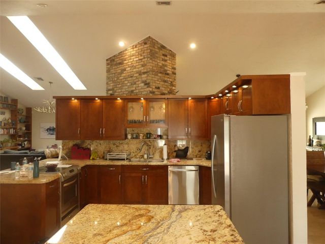 5221 Pinetree Road, Parkland, FL 33067