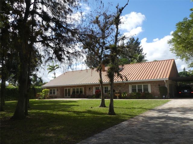 5221 Pinetree Road, Parkland, FL 33067