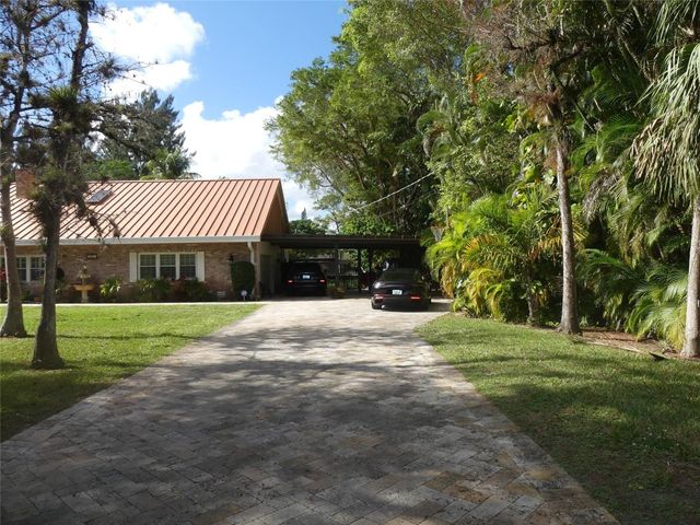5221 Pinetree Road, Parkland, FL 33067